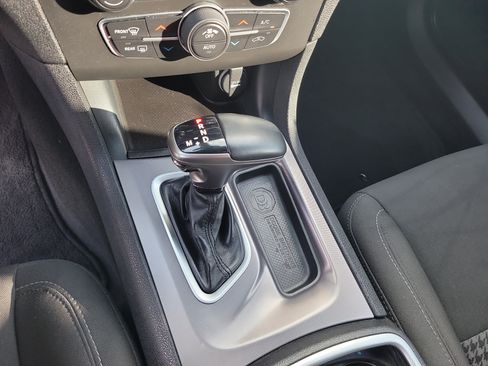 Used 2022 Dodge Charger Scat Pack RWD image 25