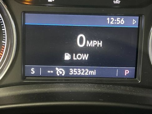 Used 2024 Buick Enclave Essence AWD/4WD image 24