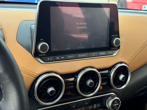 Used 2020 Nissan Sentra SV w/ SV Premium Package image 28