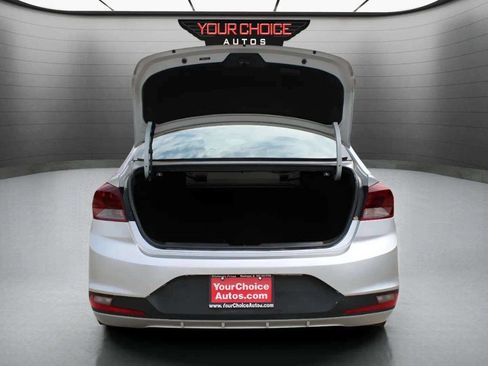 Used 2019 Hyundai Elantra SE w/ Cargo Package image 26