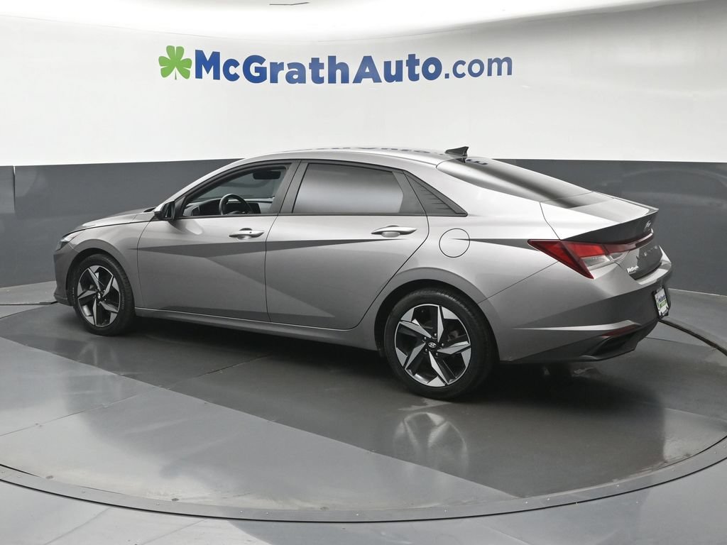 Used 2023 Hyundai Elantra SEL w/ Convenience Package FWD image 25