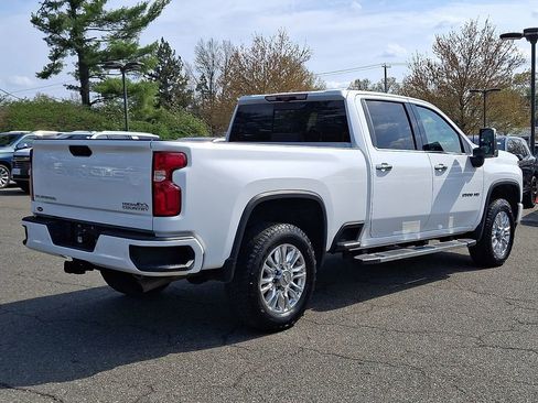 Certified 2020 Chevrolet Silverado 2500 High Country w/ Z71 Off-Road Package AWD/4WD image 6