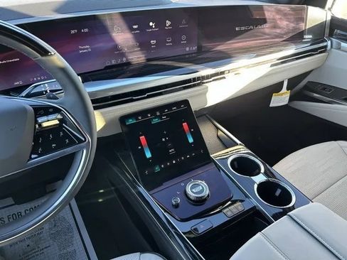 New 2025 Cadillac Escalade Sport w/ Touring Package image 25