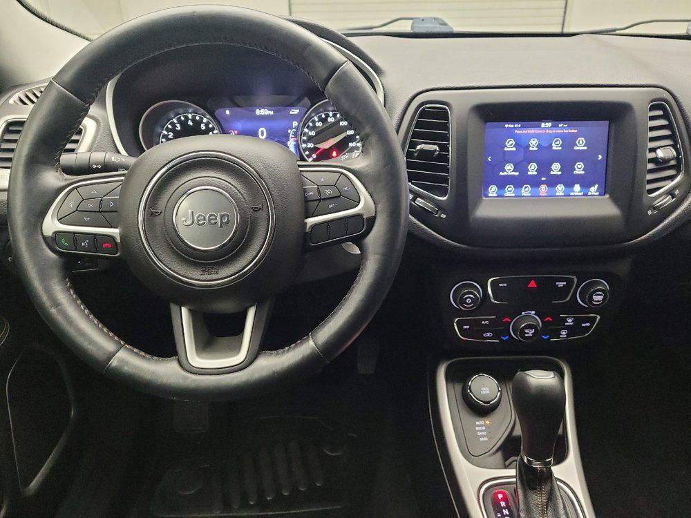 Used 2017 Jeep Compass Latitude w/ Popular Equipment Group AWD/4WD image 22