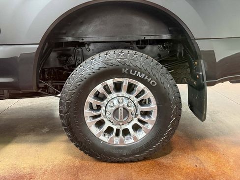 Used 2020 Ford F350 Lariat w/ Lariat Ultimate Package image 92