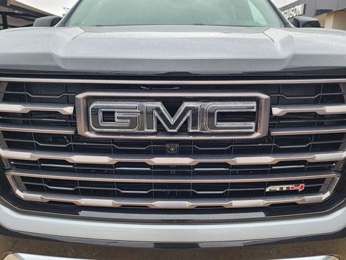New 2026 GMC Yukon XL AT4 Ultimate image 9