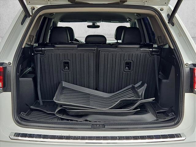 Used 2021 Volkswagen Atlas SE w/ Towing Package AWD/4WD image 10