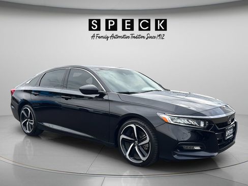 Used 2018 Honda Accord Sport image 7
