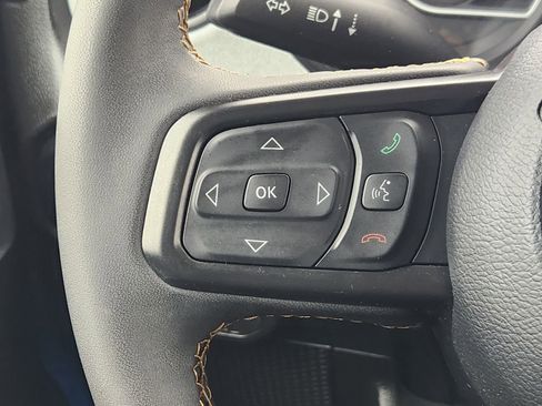Used 2024 Jeep Wrangler Unlimited Sport AWD/4WD image 31
