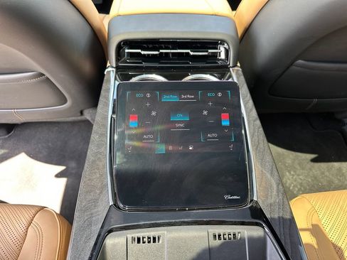 Certified 2026 Cadillac Escalade IQ Sport 2 AWD/4WD image 23