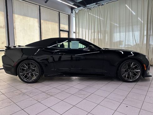 Used 2023 Chevrolet Camaro ZL1 image 3