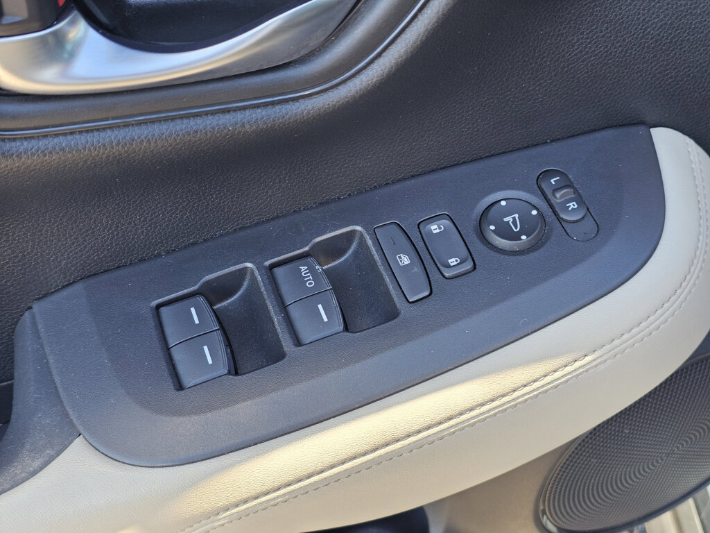 Certified 2023 Honda HR-V LX image 15