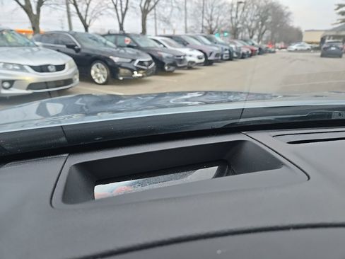 Used 2017 Genesis G80 3.8 w/ Option Group 03 image 30