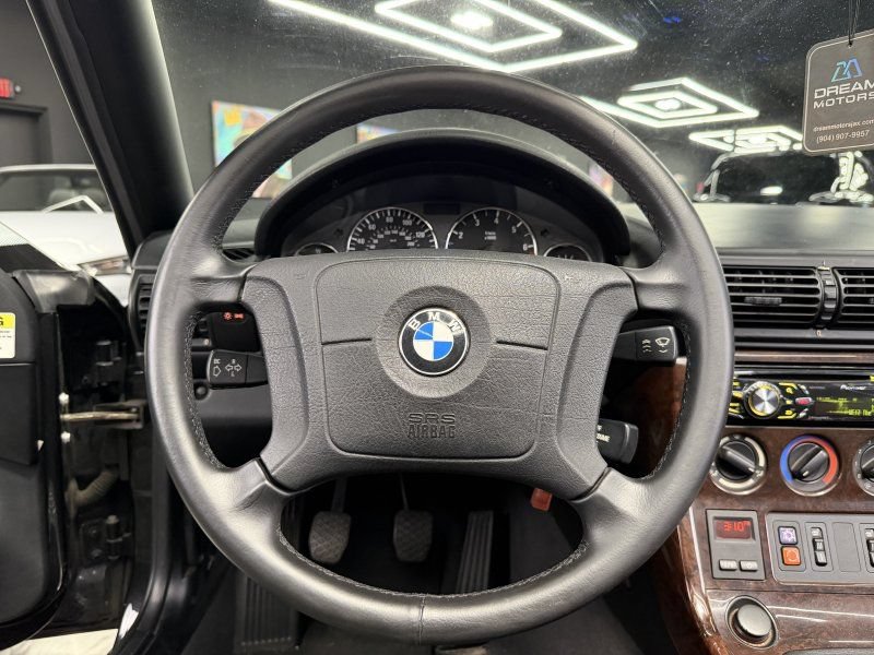 Used 1997 BMW Z3 2.8 RWD image 11
