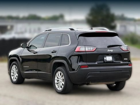 Used 2019 Jeep Cherokee Latitude w/ Popular Appearance Group FWD image 10