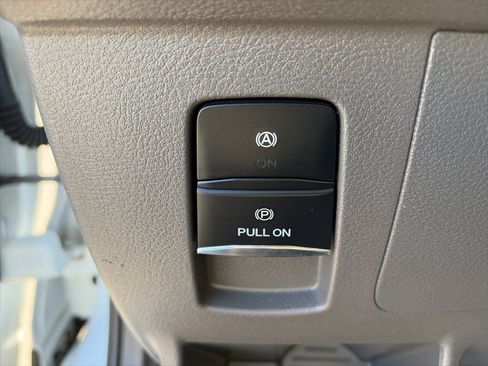 Used 2021 Ford Transit 250 Medium Roof AWD image 13