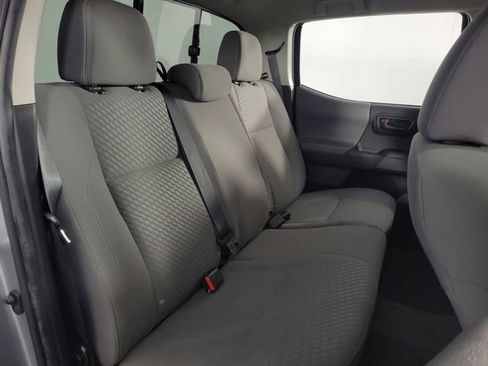 Used 2022 Toyota Tacoma SR w/ SR Convenience Package RWD image 16