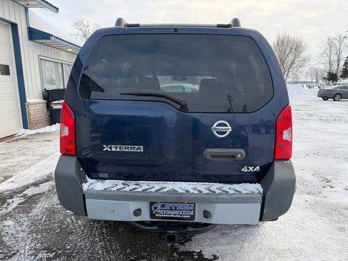 Used 2009 Nissan Xterra S w/ X Gear Pkg image 4