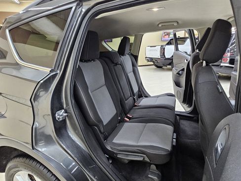 Used 2018 Ford Escape SE FWD image 20