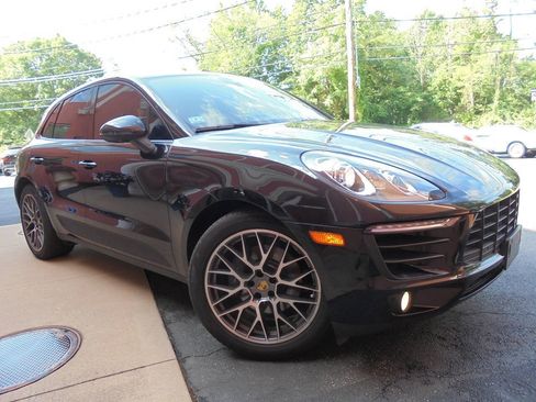Used 2018 Porsche Macan GTS AWD/4WD image 22