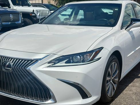 Used 2021 Lexus ES 350 w/ Premium Package FWD image 7