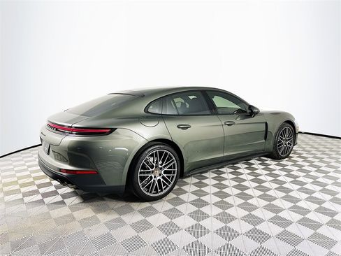 Used 2025 Porsche Panamera 4 image 7