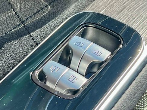 Certified 2023 Mercedes-Benz S 580 4MATIC Sedan image 38
