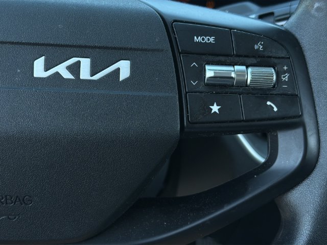 Used 2025 Kia K4 FWD image 13