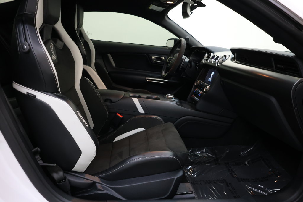 Used 2021 Ford Mustang Shelby GT500 w/ Technology Package RWD image 88