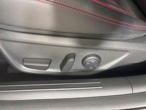 Used 2023 Genesis G70 2.0T w/ Sport Prestige Package RWD image 15