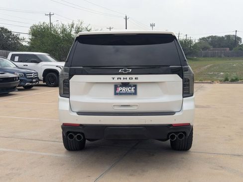 Used 2025 Chevrolet Tahoe Z71 w/ Z71 Off-Road Package AWD/4WD image 6