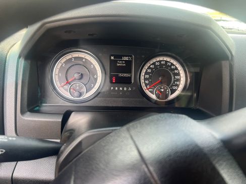 Used 2019 RAM 1500 Classic SLT RWD image 15