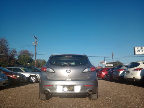 Used 2010 MAZDA MAZDA3 s Sport image 6