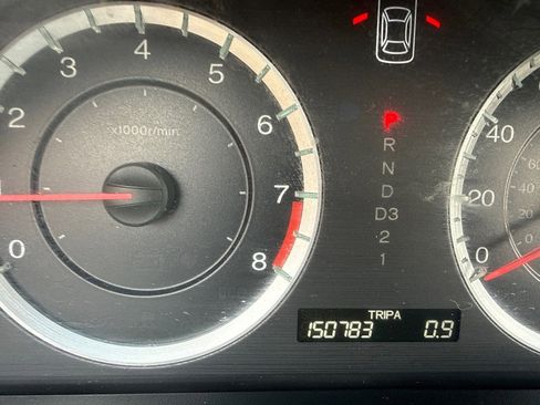 Used 2011 Honda Accord EX image 14