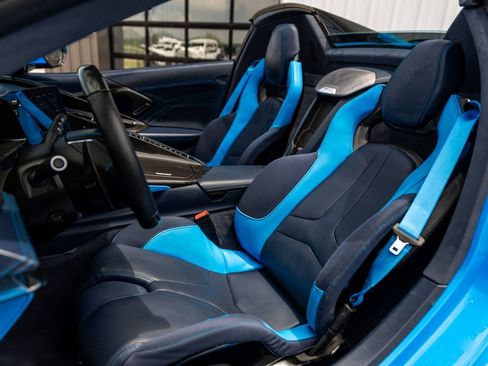 Used 2023 Chevrolet Corvette Z06 w/ Z07 Performance Package RWD image 7