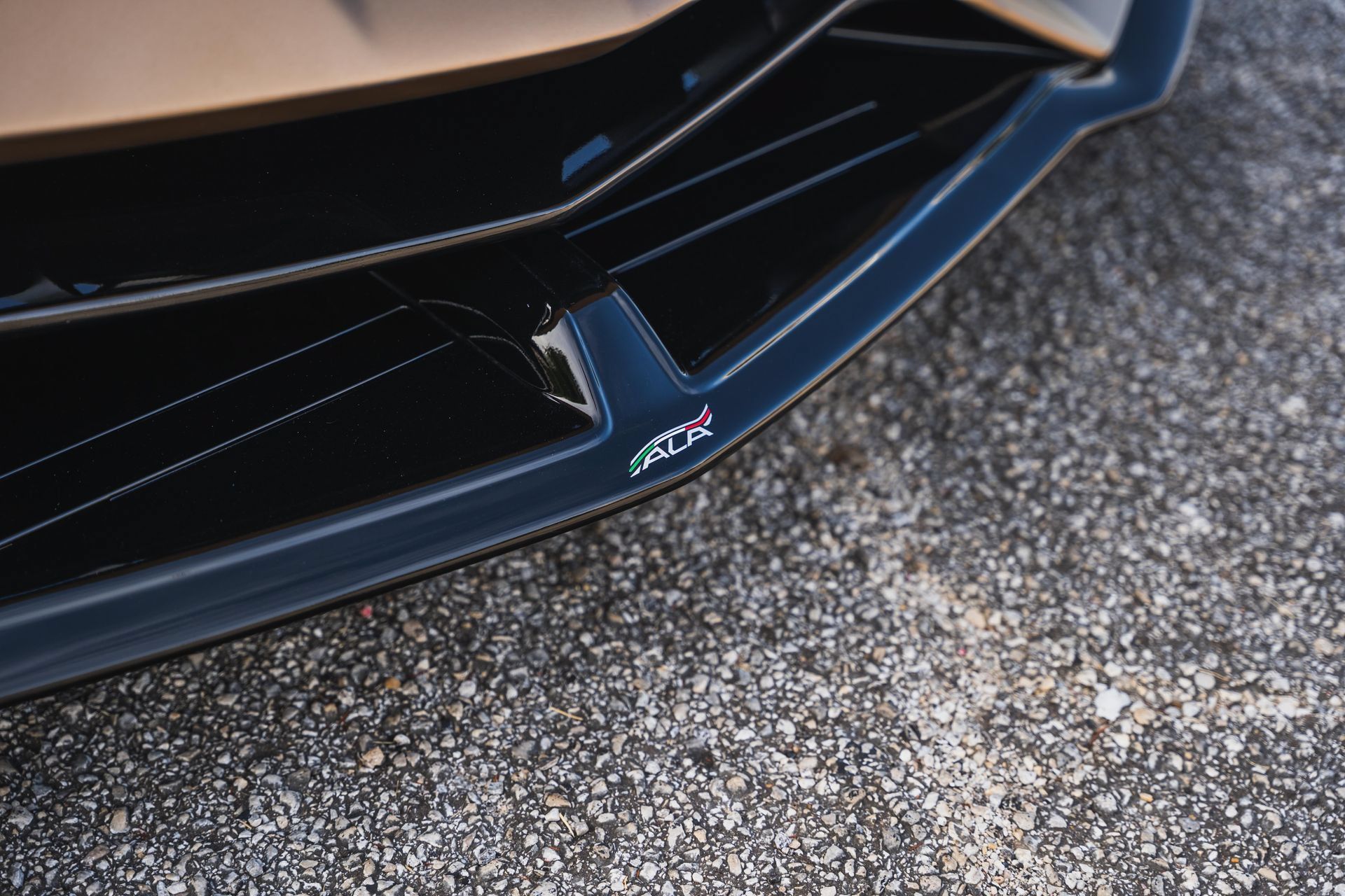 Used 2021 Lamborghini Aventador SVJ AWD/4WD image 11
