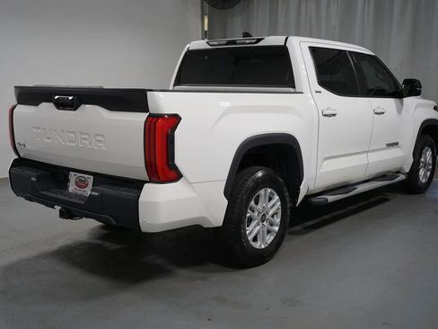 Used 2023 Toyota Tundra SR5 w/ SR5 Premium Package AWD/4WD image 8
