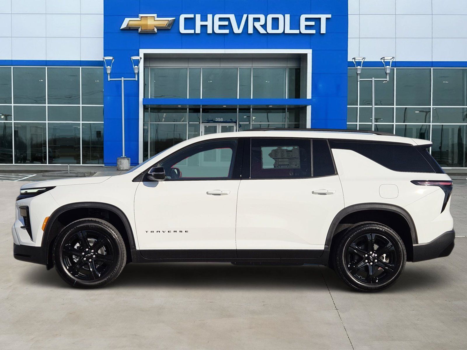New 2027 Chevrolet Traverse LT w/ Midnight/Sport Edition FWD image 3