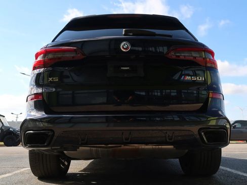 Used 2023 BMW X5 M50i w/ Executive Package image 10