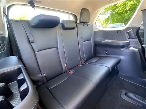 Used 2026 Toyota Grand Highlander XLE image 35