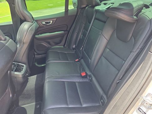 Used 2020 Volvo S60 T5 Inscription FWD image 25