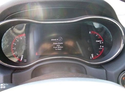 Used 2019 Dodge Durango R/T RWD image 11