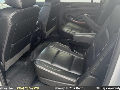 Used 2017 Chevrolet Suburban Premier RWD image 16