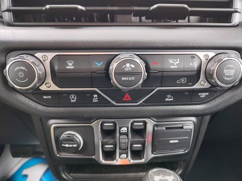 New 2026 Jeep Wrangler Sport image 19