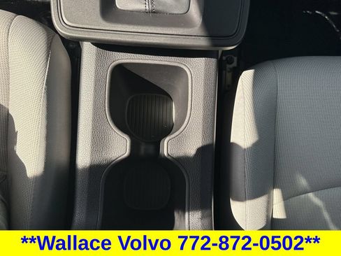 Used 2026 Toyota Corolla Cross LE FWD image 23