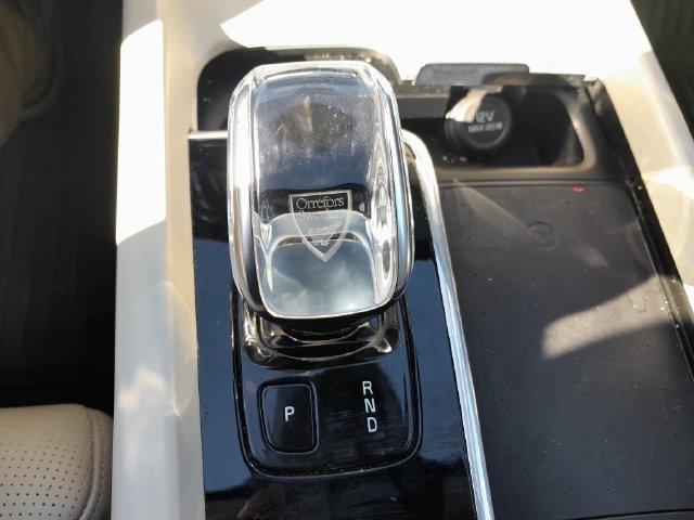 Used 2022 Volvo XC60 T8 Inscription w/ Advanced Package AWD/4WD image 13