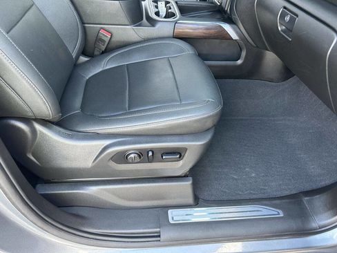 Used 2021 GMC Sierra 1500 SLT w/ SLT Premium Plus Package image 25