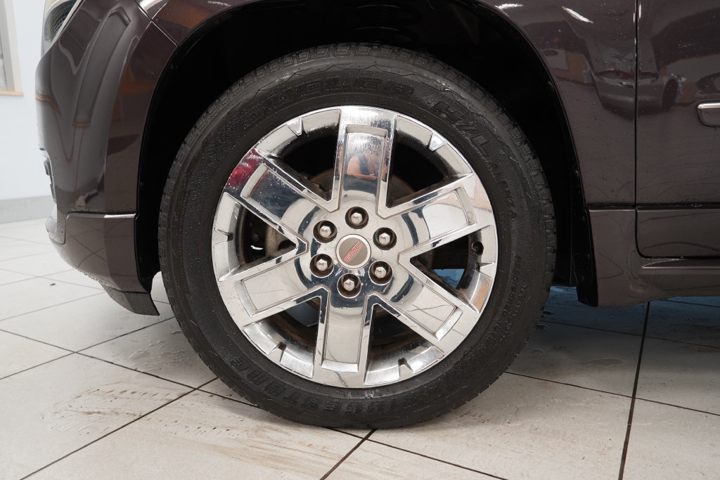 Used 2016 GMC Acadia Denali AWD/4WD image 18