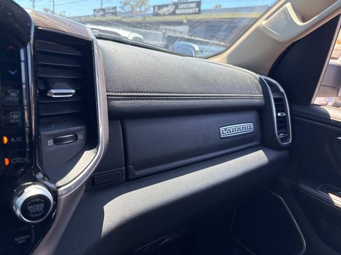 Used 2020 RAM 1500 Laramie AWD/4WD image 39