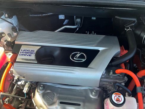 Used 2019 Lexus NX 300h AWD w/ Comfort Package image 32